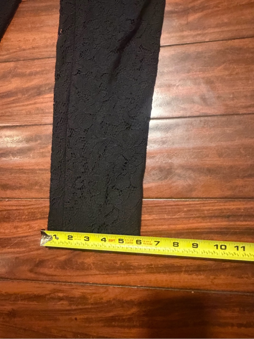 Dolce & Gabbana Black Lace Cropped Trousers - Picture 5 of 14